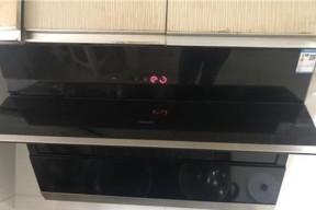 玻璃油烟机怎么清洗？清洁步骤和注意事项是什么？