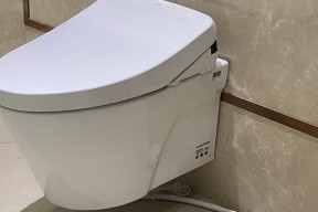 toto马桶水箱一直流水是什么原因？如何解决？