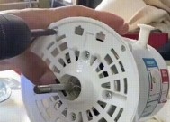 风扇不转了怎么修？首先检查电机问题吗？