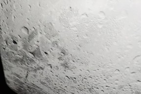 风幕机出现水珠是什么原因？如何解决？