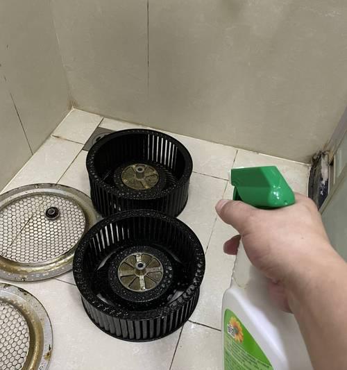 如何清洗油烟机滤网（教你简单有效的清洁技巧）  第1张