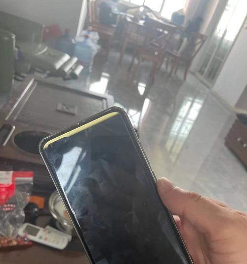 华为显示器突然黑屏怎么办？快速解决方法有哪些？  第2张