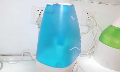 空气加湿器的作用是什么？皮肤干燥嗓子痒时如何缓解？  第2张